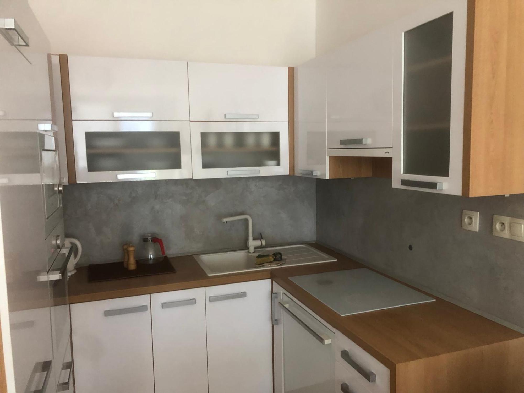 Downtown In The Heart Of The New Center, 4 Persons, Parking Bratysława